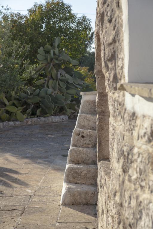 Trullo Degli Ulivi Villa Ostuni Exterior photo