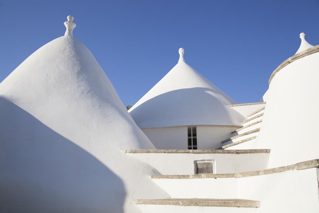 Trullo Degli Ulivi Villa Ostuni Exterior photo