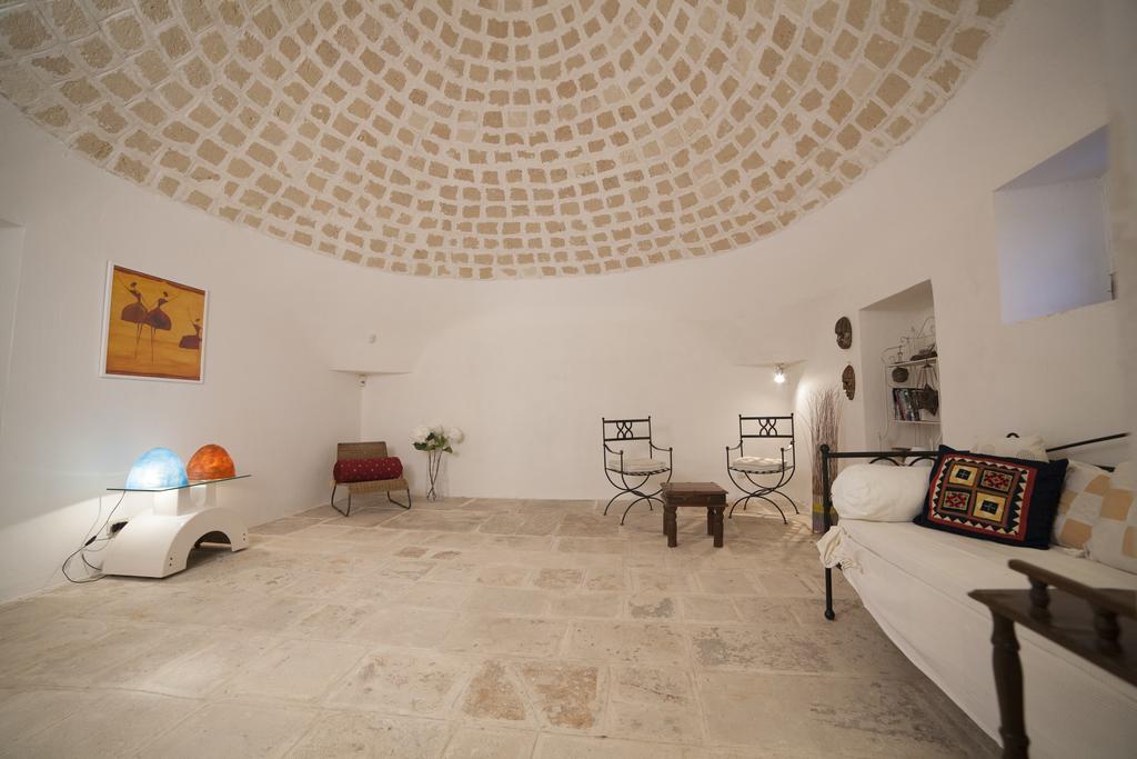 Trullo Degli Ulivi Villa Ostuni Exterior photo