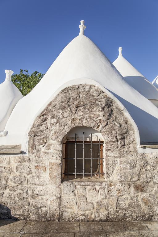 Trullo Degli Ulivi Villa Ostuni Exterior photo