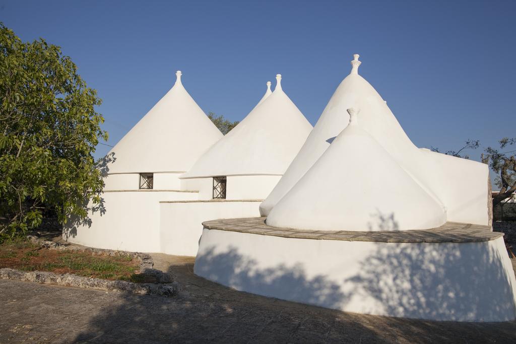 Trullo Degli Ulivi Villa Ostuni Exterior photo
